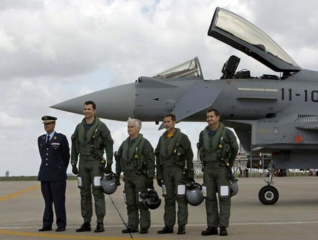 Don Felipe a los mandos de un Eurofighter