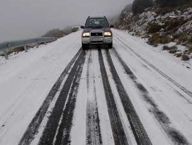 Las carreteras de la provincia han sufrido los efectos del temporal.

Foto: Fran Leonardo