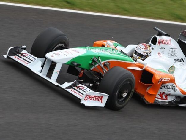 El alem&aacute;n Adrian Sutil (Force India) firm&oacute; con 1.20.621 el quinto mejor tiempo de los monoplazas.

Foto: J. C. Toro