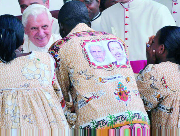 El Papa en su visita a Camer&uacute;n.

Foto: Efe