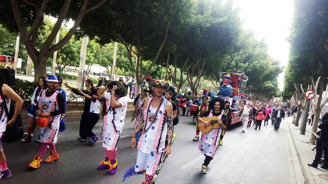 Desfile de Carnaval celebrado el pasado año donde hubo mucha animación.