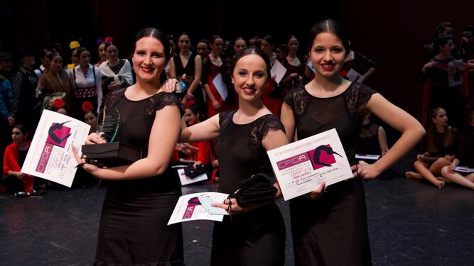 Primer premio de Danza Española nivel 2.