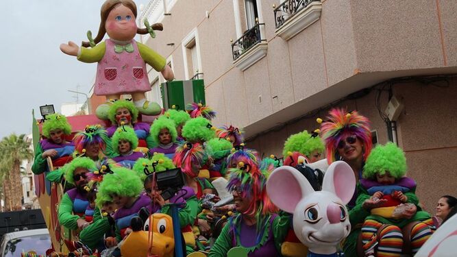 Las Diosas del Sol, ganadoras del Carnaval con medio centenar de peñas