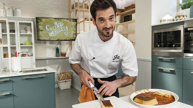 Joseba Arguiñano se encarga de repostería y panadería de 'Cocina Abiierta'.