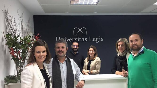 El equipo de Universitas Legis, una de las Spin-off de la Universidad de Almería.