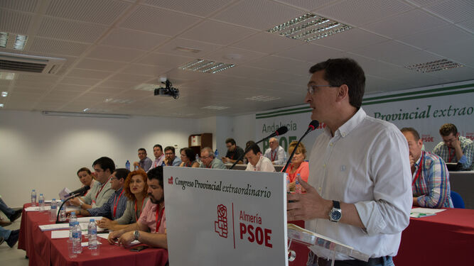 El PSOE acudirá con una lista de "consenso" al Congreso Federal