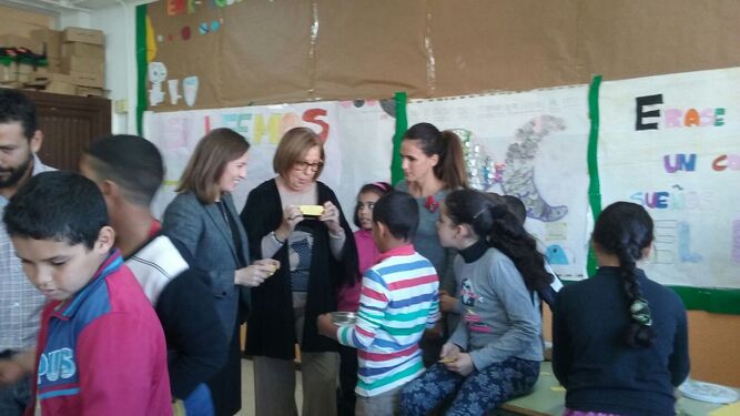 Una de las últimas visitas de la consejera de Educación al colegio almeriense.
