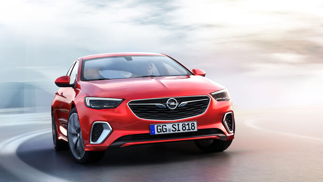 Opel recupera las siglas GSi para el nuevo Insignia
