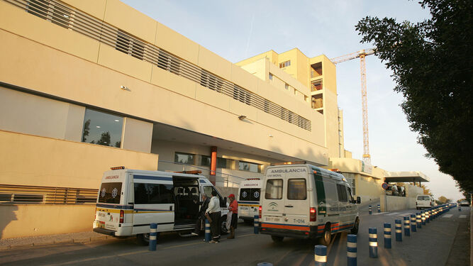 Zona de acceso al servicio de urgencias del Hospital Torrecárdenas de la capital.
