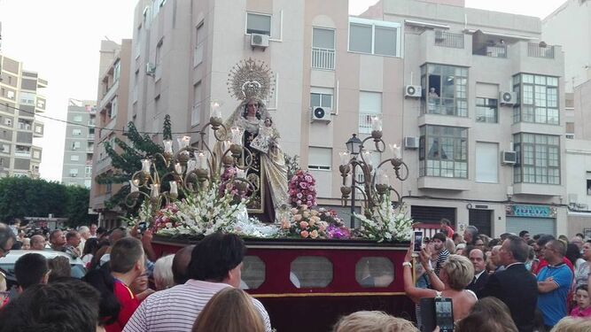 Nuestra Señora del Carmen Coronada en su procesión del pasado domingo.