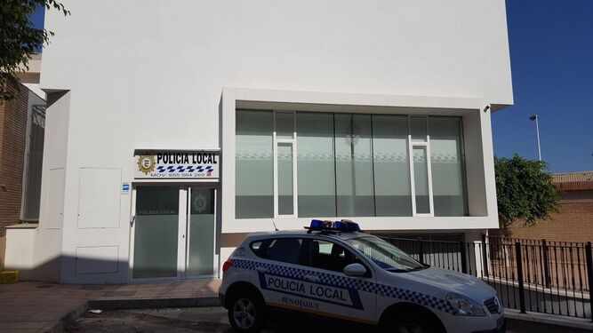El exterior del nuevo edificio de la Policía Local de Benahadux.