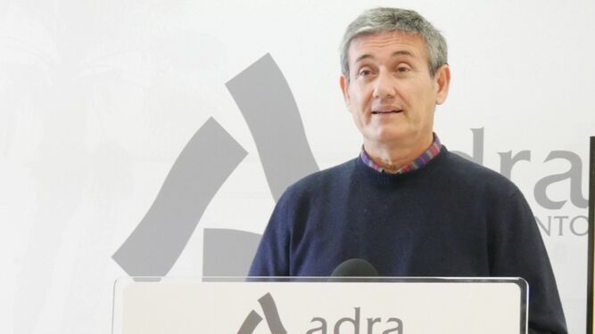 Manuel Cortés, alcalde de Adra.
