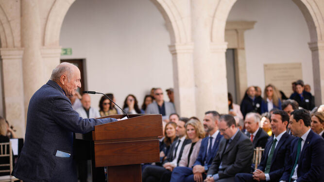 Antonio López durante su intervención en la inauguración del Museo.